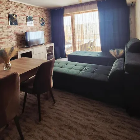 White Cliffs первая линия Byala (Varna)