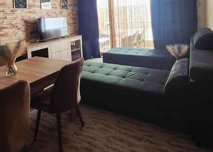 White Cliffs первая линия Byala (Varna)