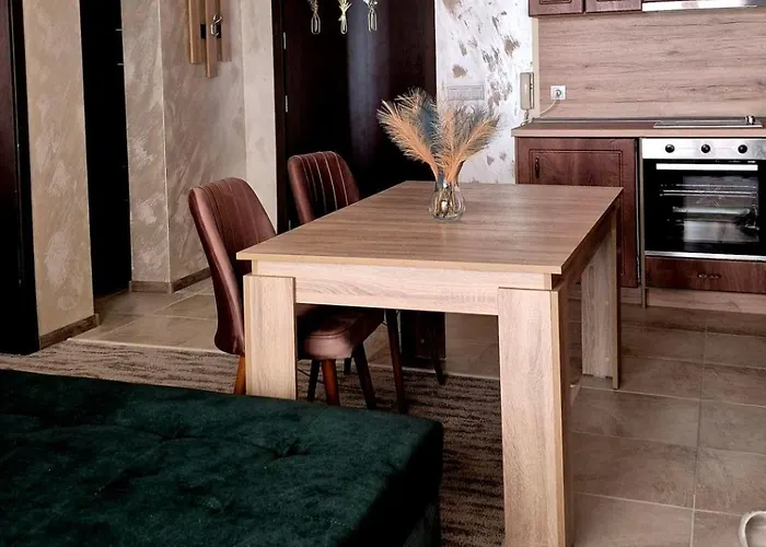 White Cliffs первая линия Byala (Varna)