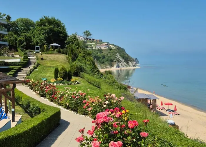Apartment White Cliffs первая линия Byala (Varna)